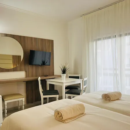 Marlita Aparthotel