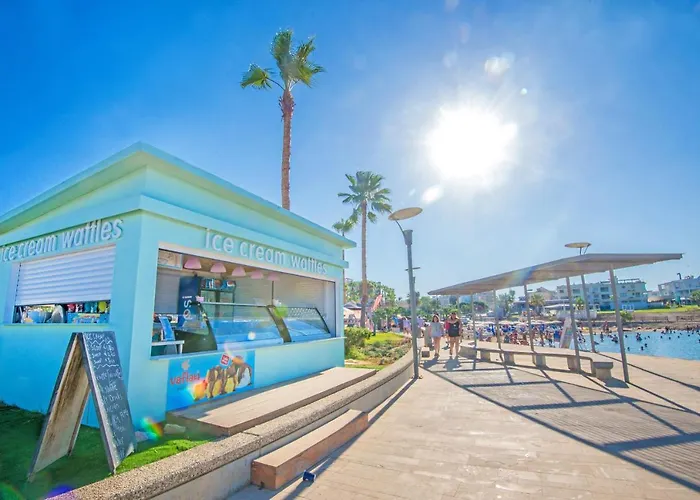 Marlita Apartmanhotel Protarász