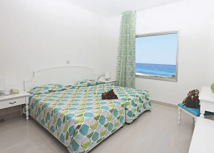 Apartmanhotel Marlita 2*