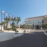Marlita بروتاراس