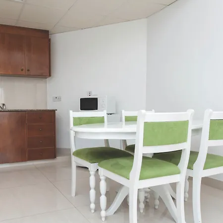 Marlita Aparthotel Protaras