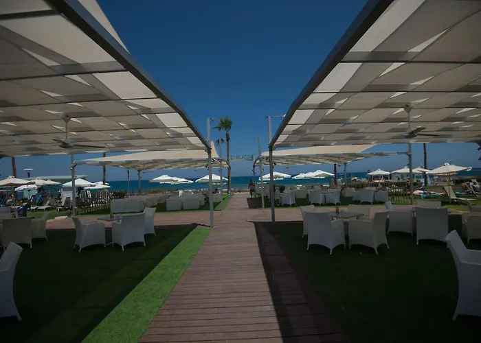 Aparthotel Marlita 2*