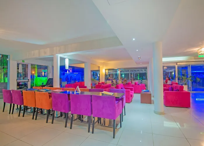 Marlita Aparthotel Protaras