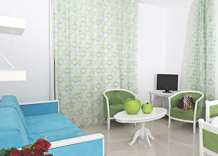 Aparthotel Marlita 2*