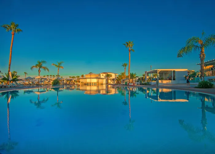 Marlita Aparthotel Protaras